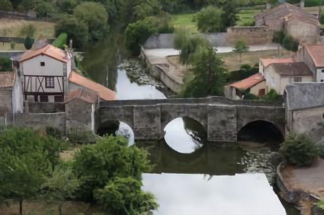 Parthenay - Pont sur le Thouet (St Paul)