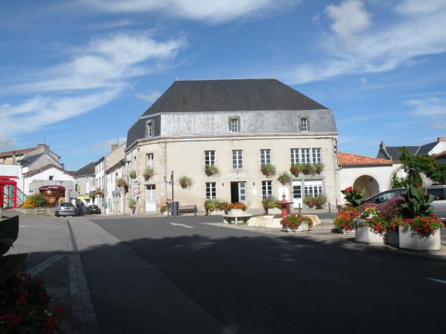 La Chapelle-Saint-Laurent