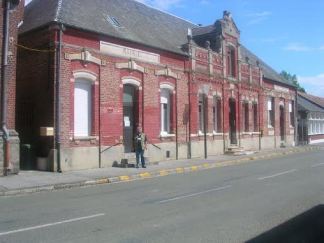 France - Méricourt l'Abbé 80 - Ancienne Mairie et écoles