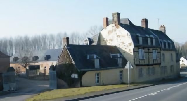 L'ancien relais de poste de Bernay, Somme, France.