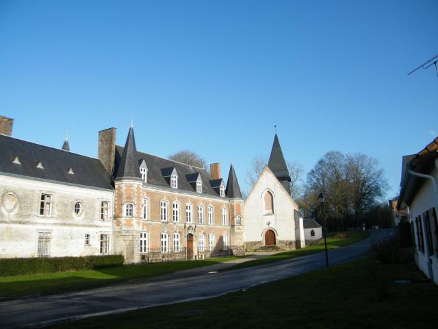 L'église et le château.
