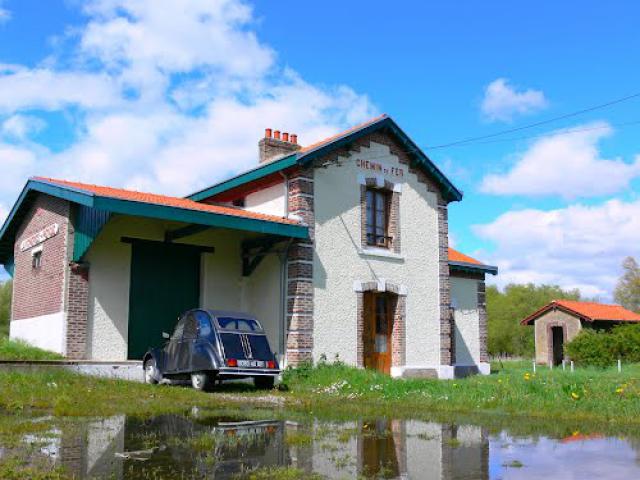 Ancienne gare de Lanchéres