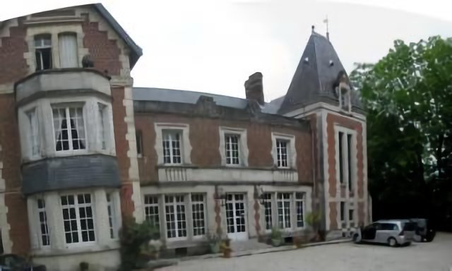 Chateau d'Omiecourt, Somme, France