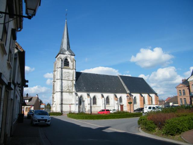 L'église, côté sud.