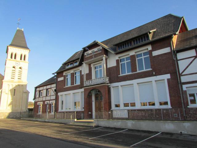 La mairie.
