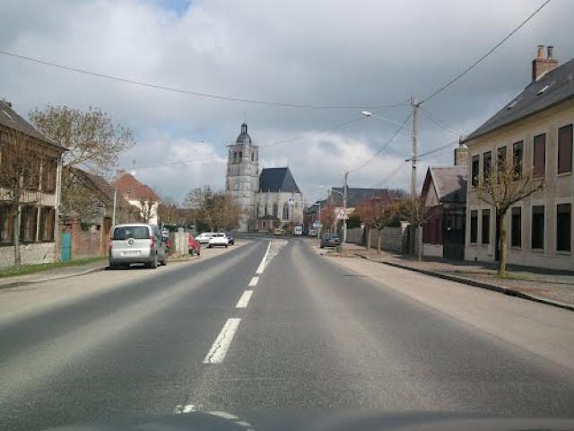 Eglise Esquennoy