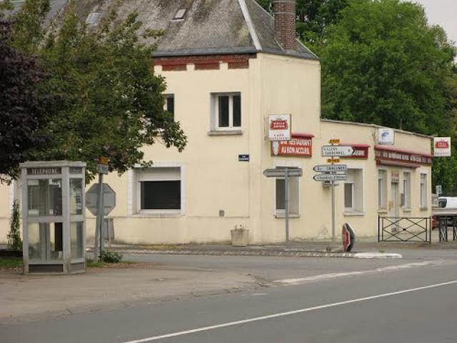 Омьекур (Omiecourt), Франция
