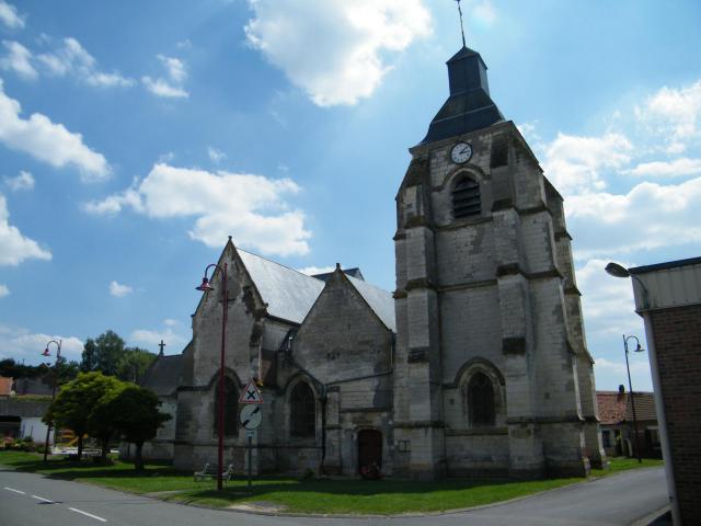Église Saint-Fuscien et Saint-Gentien.