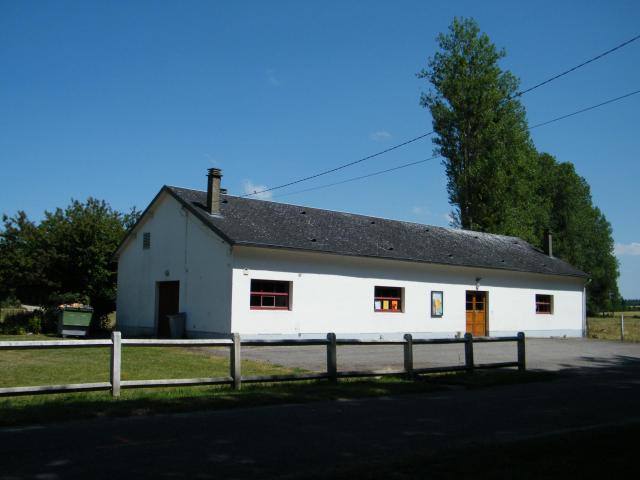 Salle communale, Machiel, Somme, France