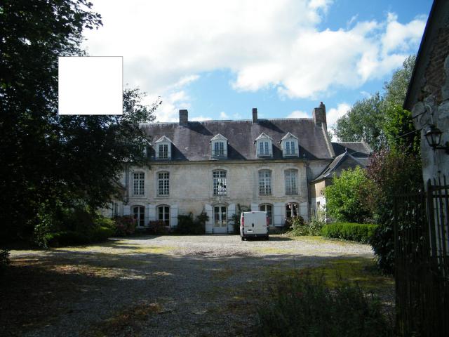 Maison-Ponthieu, Somme, Fr, architecture locale.