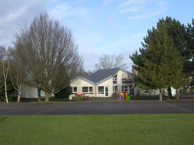 Ecole des Jeunes Pousses à Vers-sur-Selle, Somme, France.