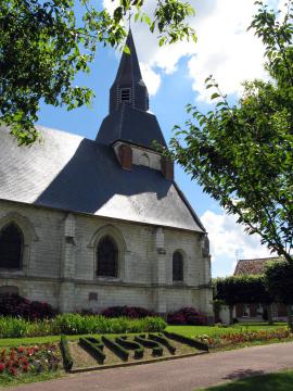 Pissy (Somme, France) - Église Saint-Fuscien. Lieu de la prise de vue 49° 51′ 44,1″ N, 2° 07′ 50,22″ E Voir cet endroit et d’autres images…