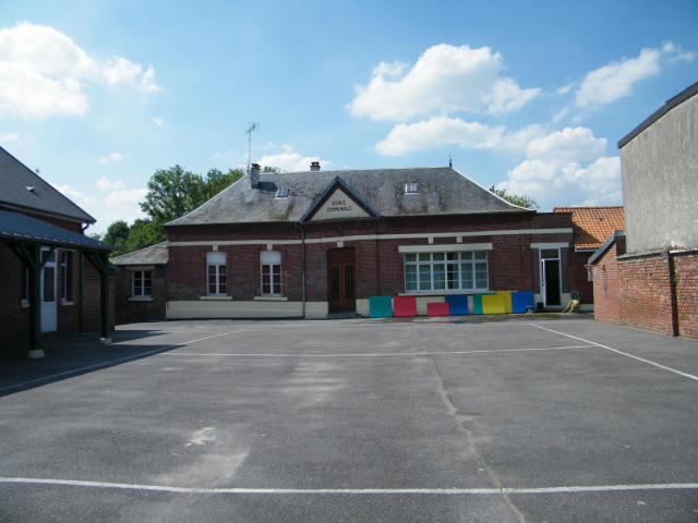 Ecole.
