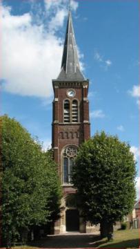 Eglise de style néo-gothique, construite au XIXe siècle.