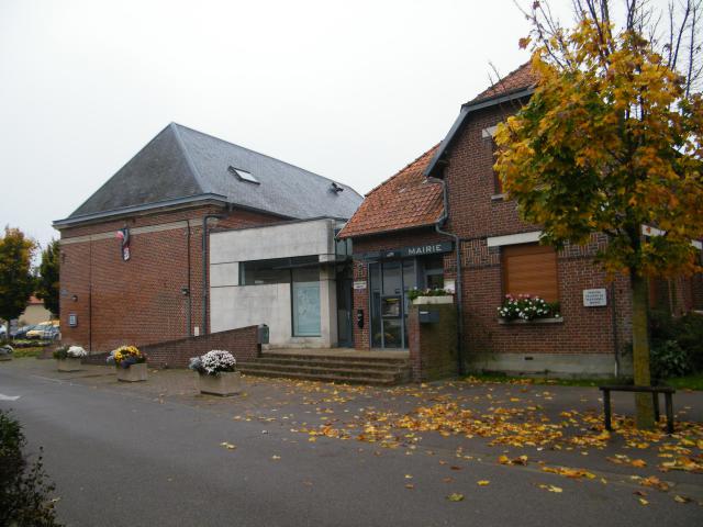 Bâtiments communaux : mairie.