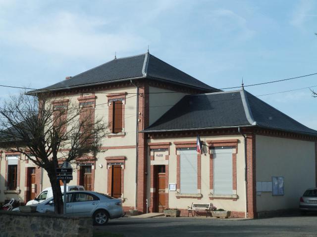 Mairie de la Lacapelle-Ségalar au lieu dit de la Croix d'Arnac