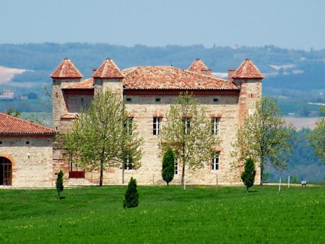 LAVAUR - Château de Couffinal.