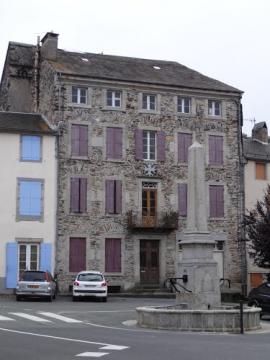 Fontaine à Brassac
