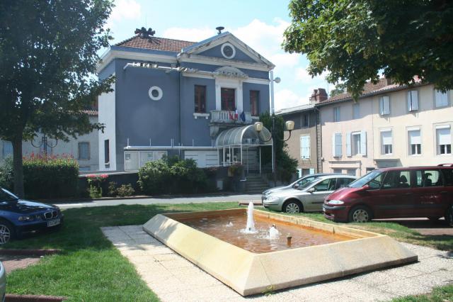 Labastide-Rouairoux (Tarn) - mairie.