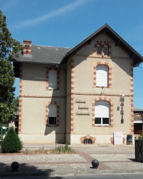 Mairie de Couffouleux Août 2017