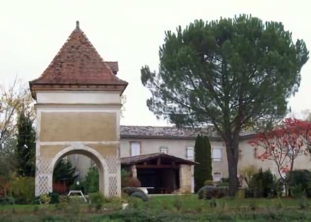 LAVAUR - En Boyer, la Dame Blanche.