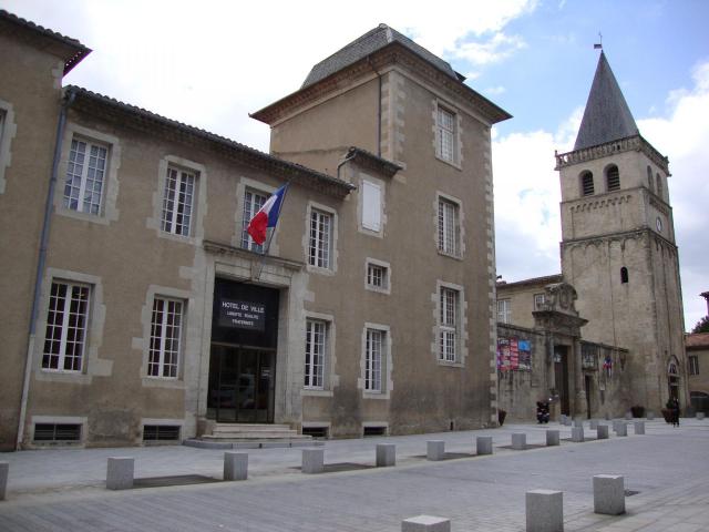 Castres (Tarn, Fr) hôtel de ville et musée