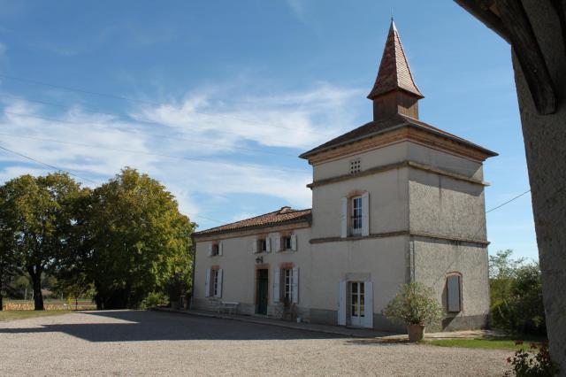 Cet édifice est répertorié dans la base Mérimée, base de données sur le patrimoine architectural français du ministère de la Culture, sous…