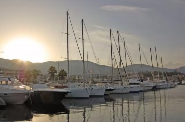 yacht club