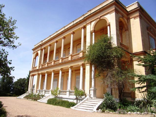 Façade sud du château Aurélien Fréjus (83)