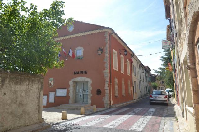 mairie de Sainte-Anastasie-sur-Issole