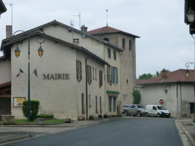 Town hall of Bouligneux.