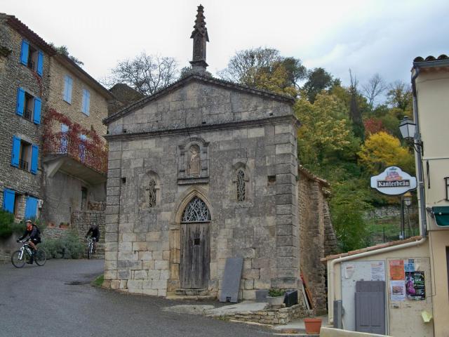 Chapelle à Saint Martin de Castillon (Vaucluse, France)