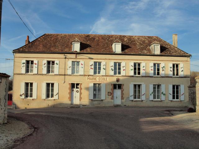 Commune de Barbuise (Aube, France) ;