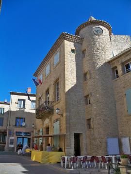 Mairie de Chateauneuf du Pape, Vaucluse, France