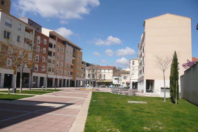 Immeubles récents à Cavaillon.