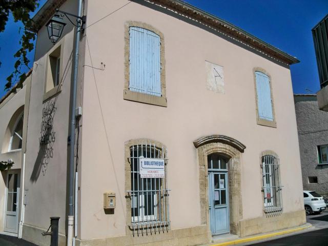 Maison des Vigneron de Violès (ancienne Mairie), Vaucluse, France