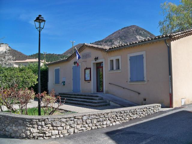 Mairie de Savoillan (84)