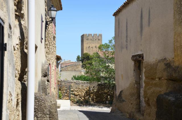 Rue du rocher entraigues sur la sorgue