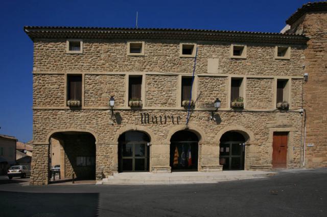 the village of Sérignan du Comtat, Vaucluse, France