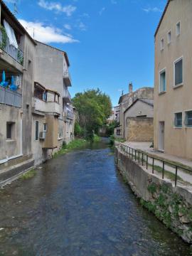 rivière la Meyne, à Orange, Vaucluse, France