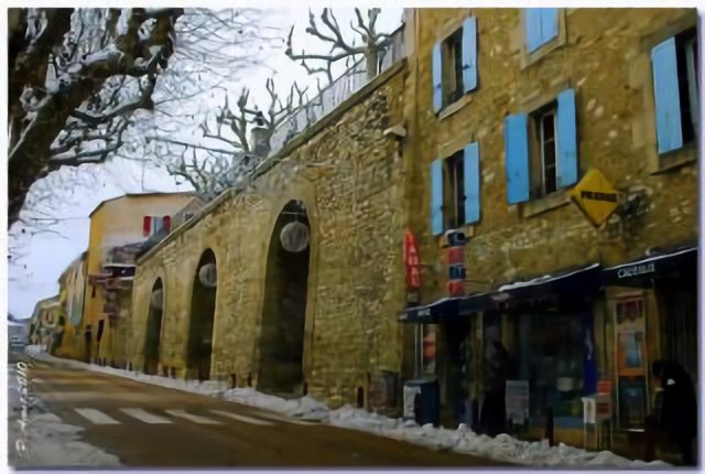 Route d'Avignon, Chateauneuf de Gadagne, Provence, Vaucluse, Cotes du Rhône, France.