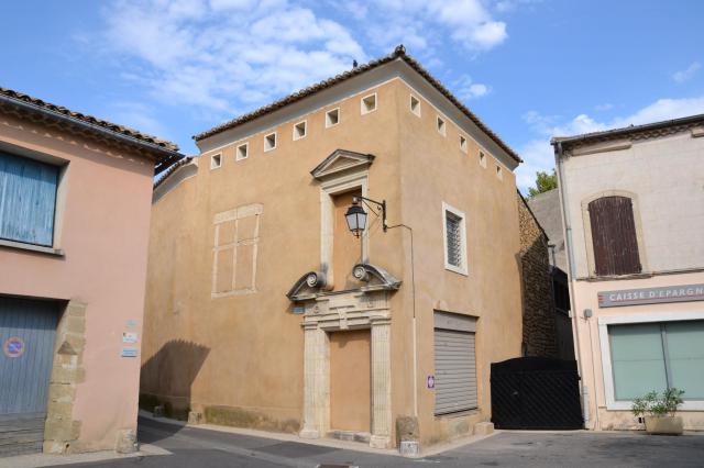 Hotel particulier du XVIème siècle à Sainte-Cécile-les-Vignes, Vaucluse
