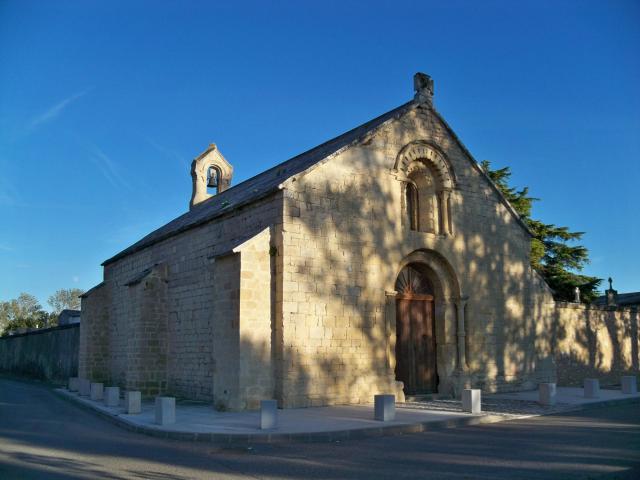 Chapelle Saint Martin bordant le cimetière à Caderousse, Vaucluse, France