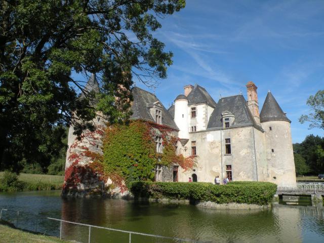Cet édifice est répertorié dans la base Mérimée, base de données sur le patrimoine architectural français du ministère de la Culture, sous…