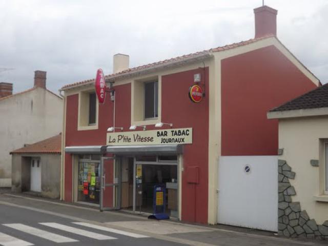 le Café du village