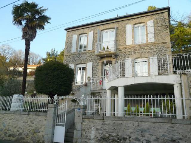 Boussay, maison du quartier Dobigeon, 2011