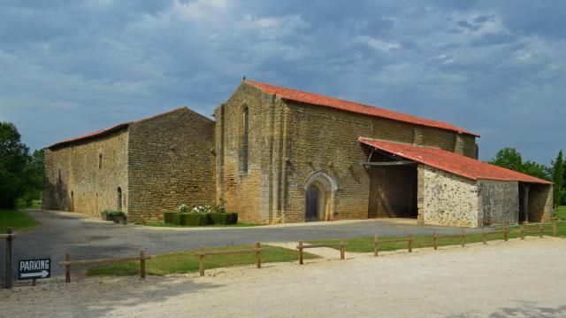 Cet édifice est répertorié dans la base Mérimée, base de données sur le patrimoine architectural français du ministère de la Culture, sous…