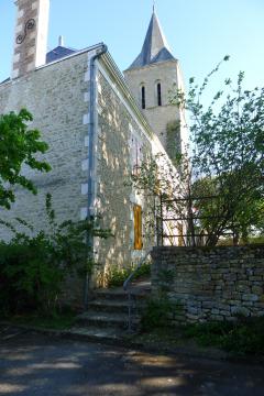 Craon, mairie et église Saint-Michel