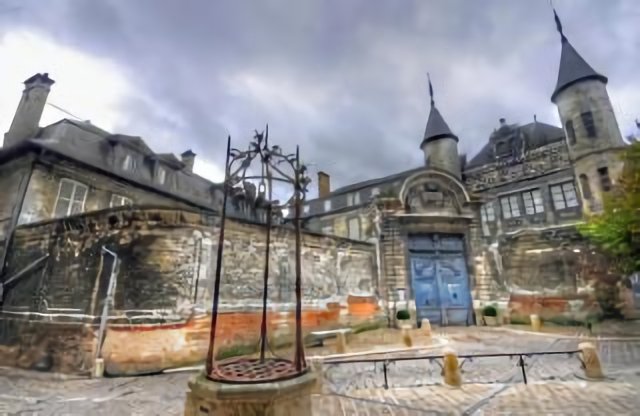 Hôtel de Vauluisant, musée de la bonneterie, Troyes