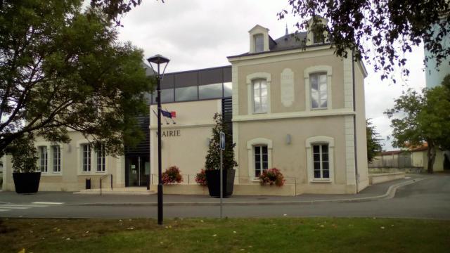 Mairie de la commune de Beaumont-Saint-Cyr